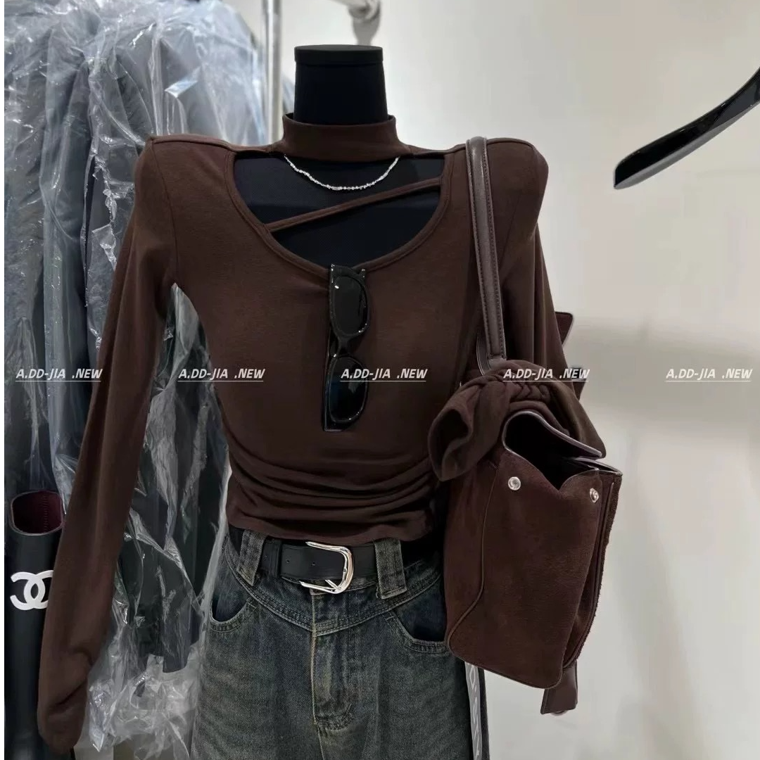 心机镂空斜杠挂脖磨毛加绒长袖T恤网红显瘦百搭百搭修身时尚拼接