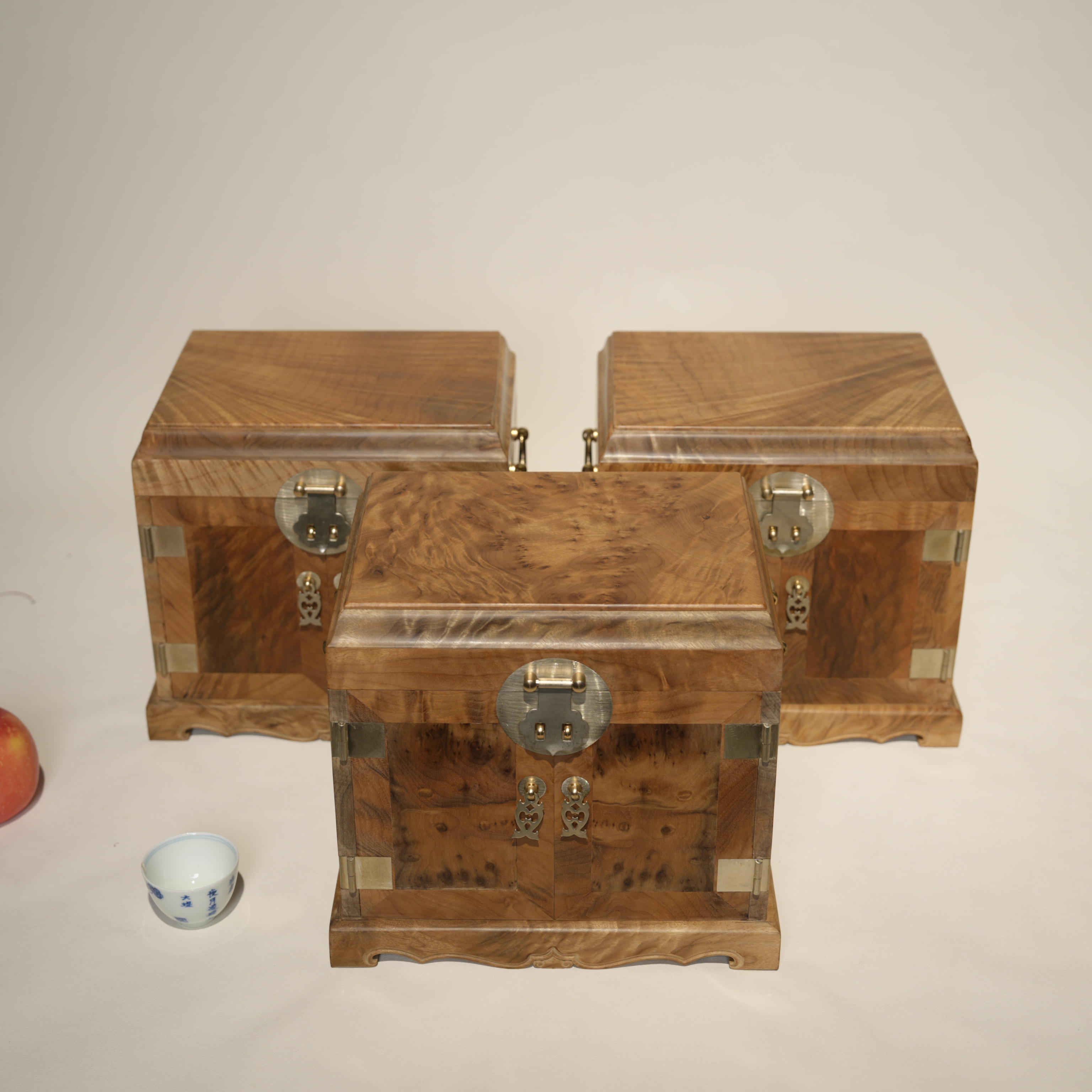 收纳箱 金丝楠木瘤疤水波纹首饰箱收纳