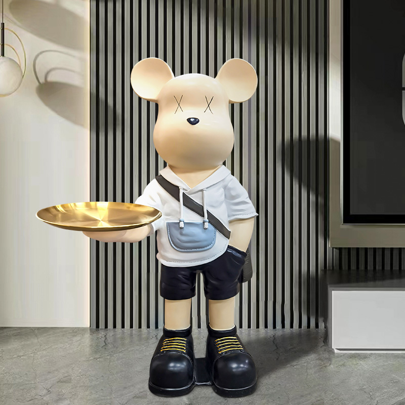 轻奢奶油斜挎包熊家居摆件落地高档托盘熊电视柜落地饰品乔迁6095