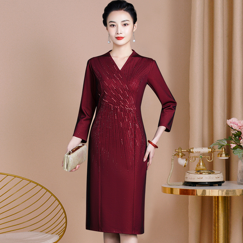 结婚小个子喜婆婆喜妈妈婚宴礼服V领气质连衣裙厚高贵婚宴春秋装