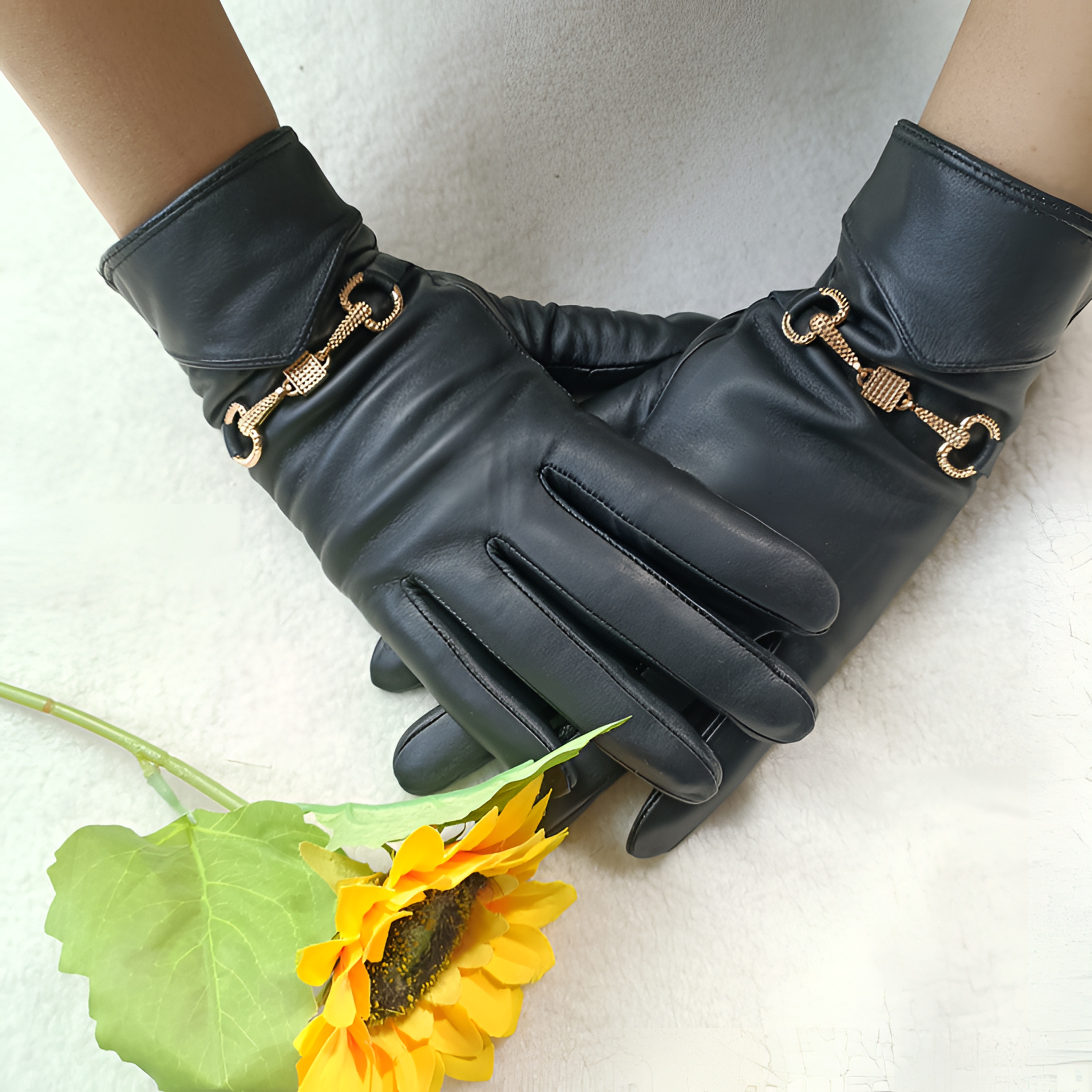 女款黑色时尚保暖真皮针织内里手套