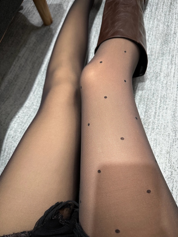 80克不加绒黑透肤+200克肤色加绒组合装连脚款