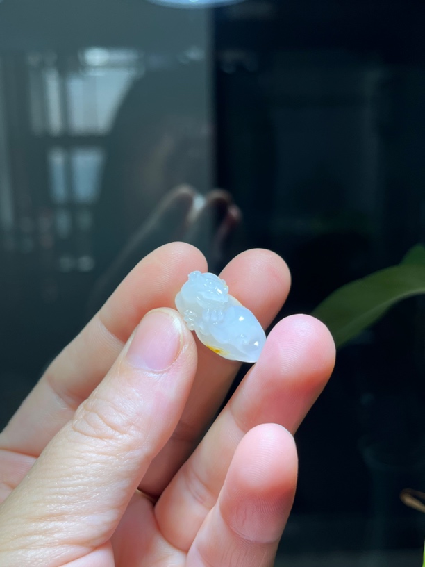 新疆和田玉独籽小貔貅 玉质细腻干净 白度好 可做吊坠 手机包挂饰