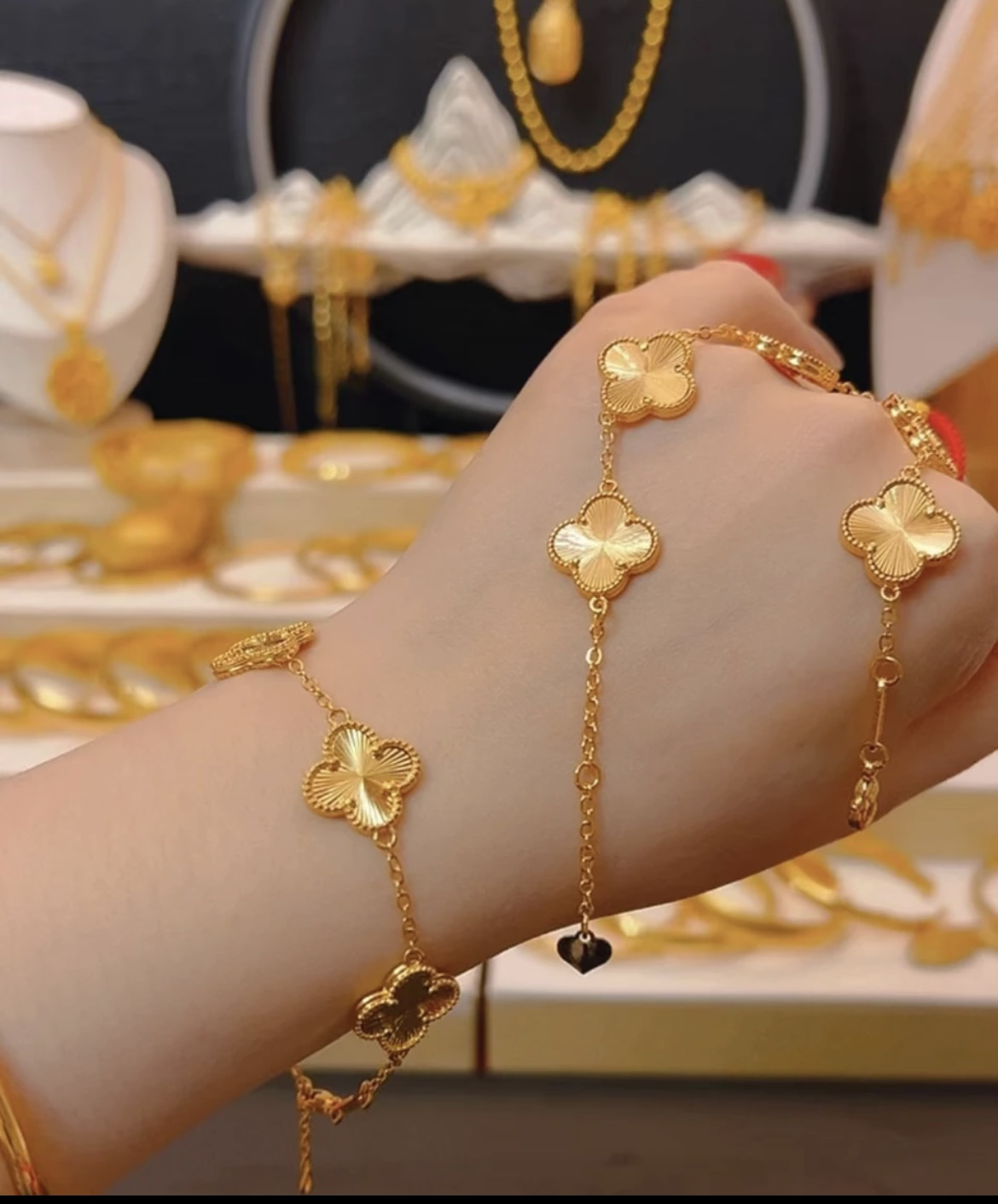 合金手链 四叶草五四花小众女士手链气质轻奢时尚