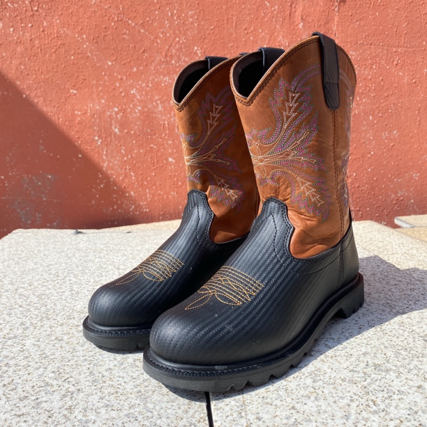 男款圆头暗棕色刺绣西部靴骑马靴骑行靴工装靴