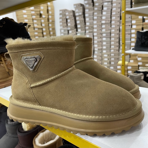 5816（男款）时尚中通百搭潮流加厚绒雪地靴