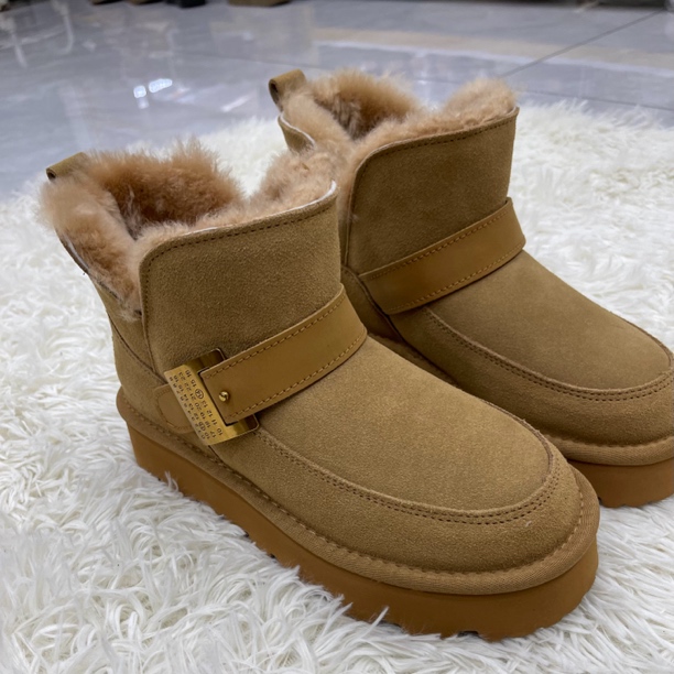 7739（女款）新款时尚洋气雪地靴