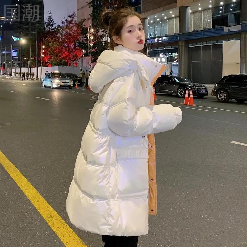 国潮亮面免洗羽绒服女中长款2023年新款爆款收腰连帽小个子白鸭同