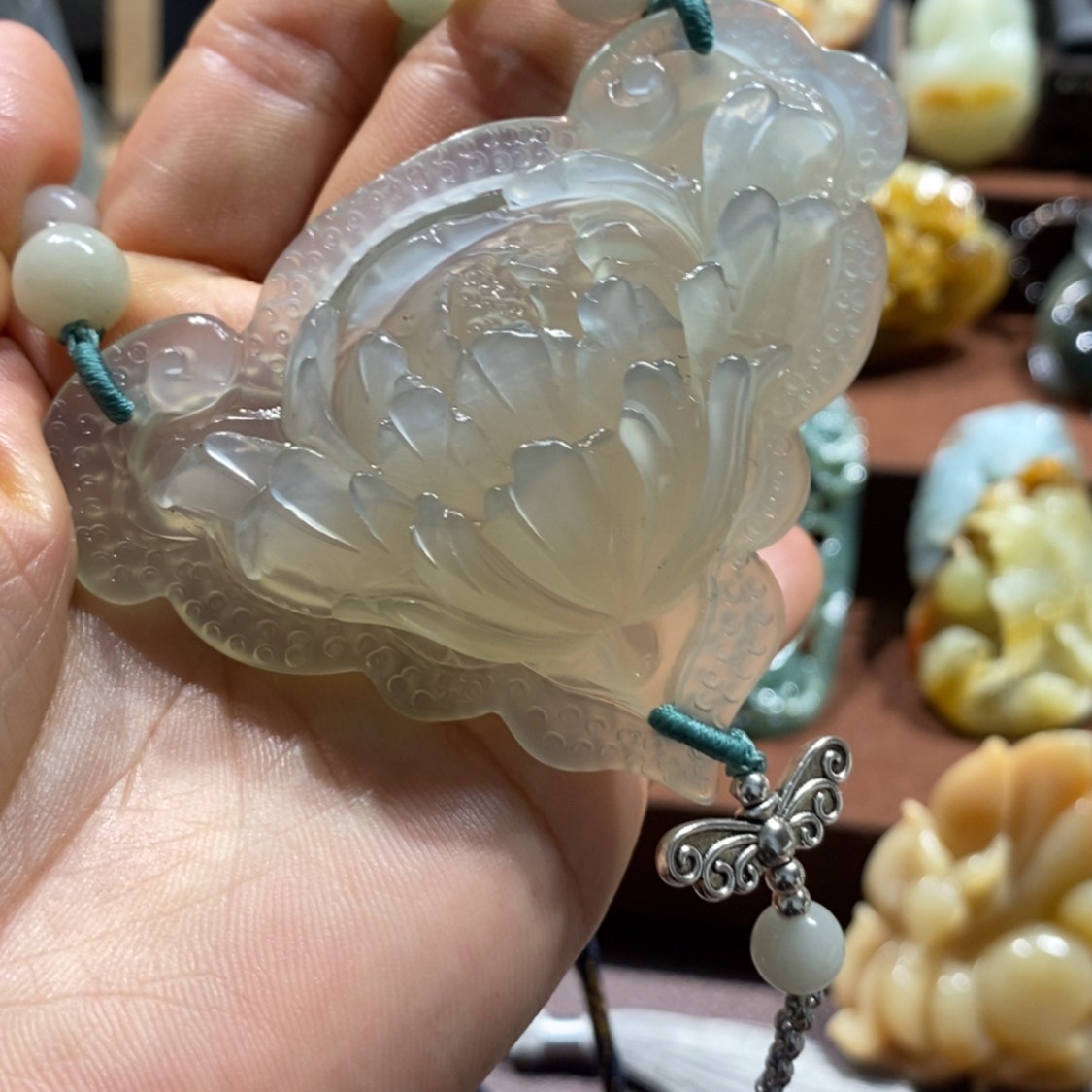 【闪购商品】蛇纹石玉颈饰未镶嵌