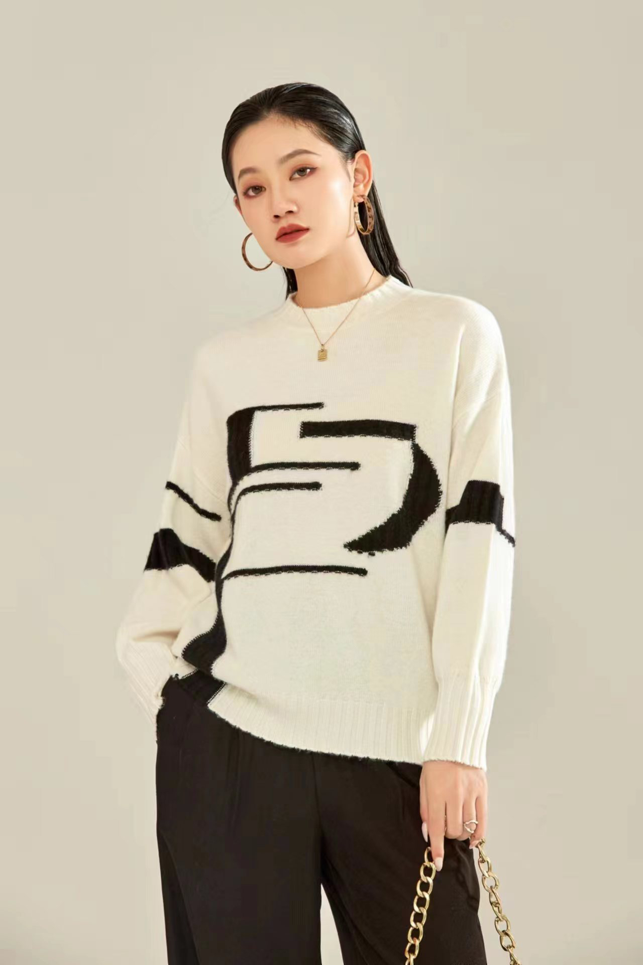 新款小众设计感1534软糯慵懒圆领长袖毛衣女