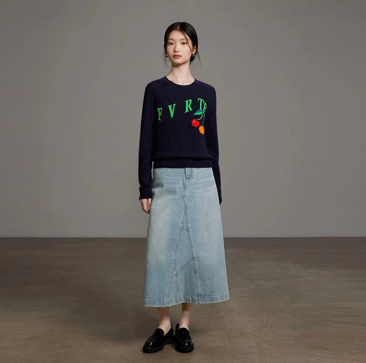 2024秋冬新樱桃4598圆领提花套衫休闲通勤百搭针织衫