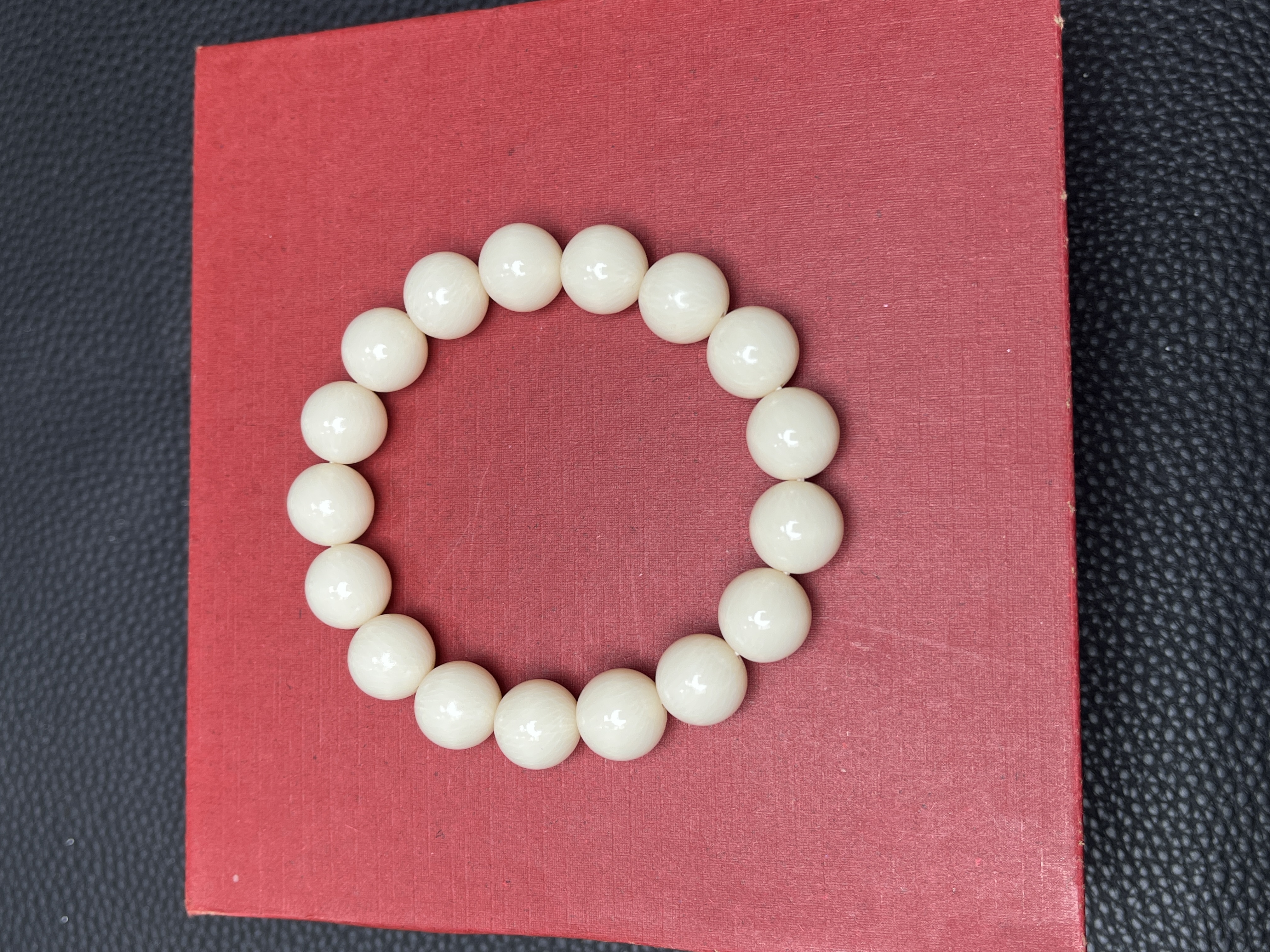 【闪购商品】小猛小犸12牙芯料木艺