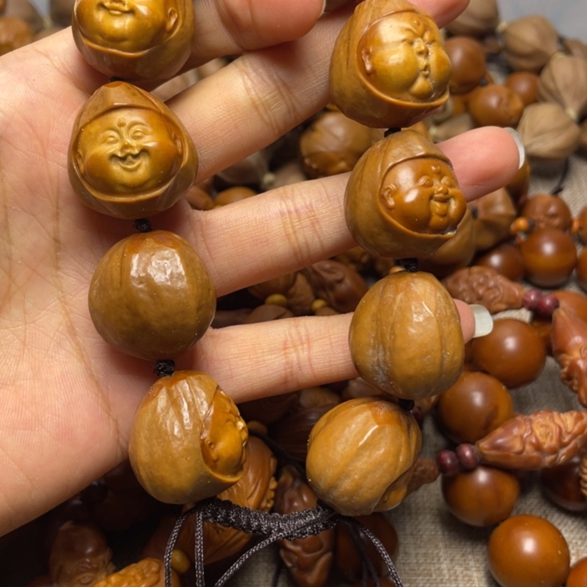 【闪购商品】橄榄核核雕百态