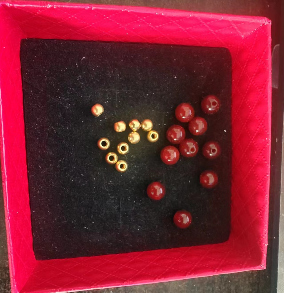 御邪 足金4mm光面转运珠10颗约1.23g（玛瑙金珠串好发出）重13