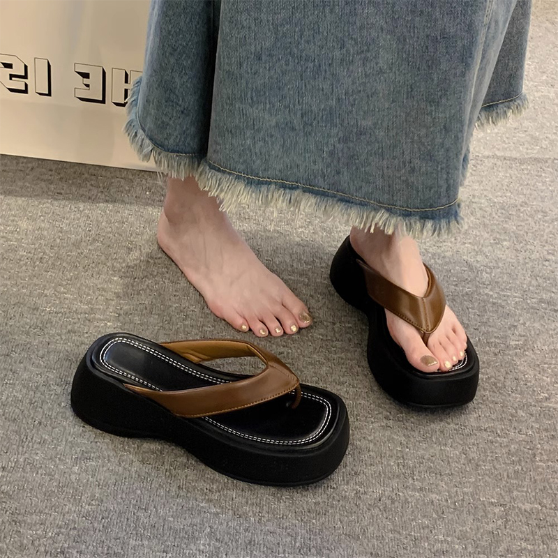 时尚休闲凉拖沙滩拖鞋女款夏外穿同款厚底夹脚增高人字拖2023新款