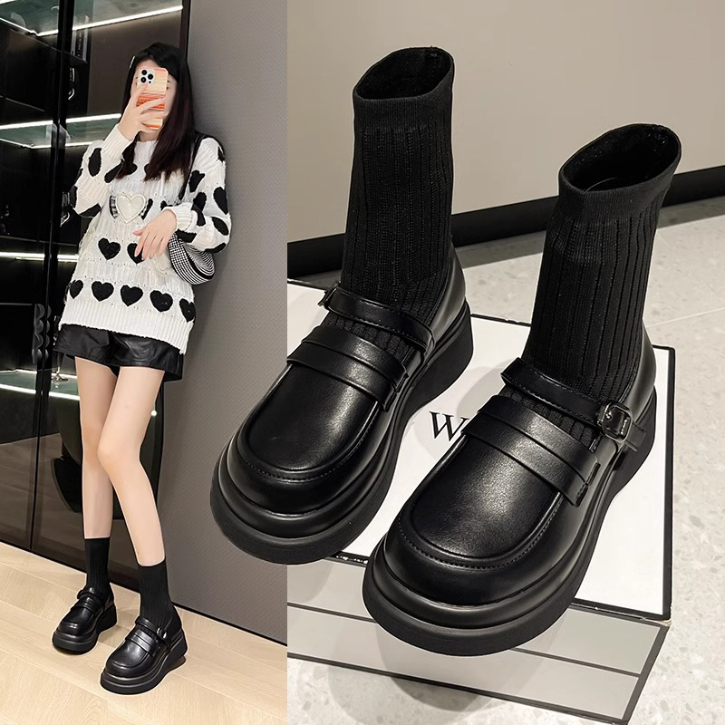 袜子靴女2023新款秋季黑色厚底短靴子英伦风马丁靴复古连袜小皮鞋