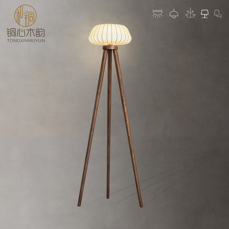 铜心木韵中古风落地灯现代创意黑胡桃实木全光谱护眼书房灯侘寂风