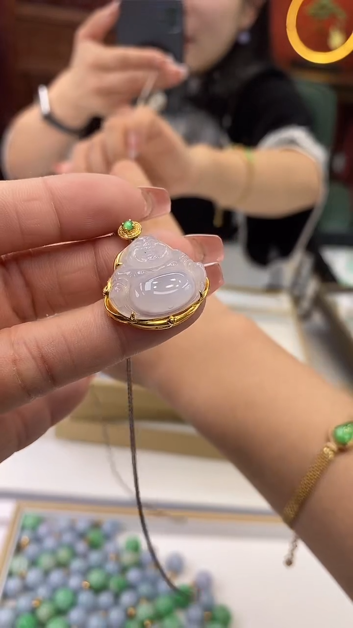 【闪购商品】翡翠颈饰18K金镶嵌佛公-不含链，