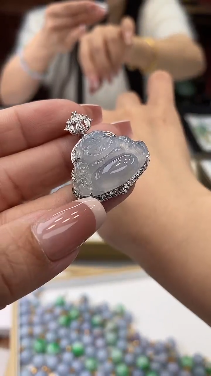 【闪购商品】翡翠颈饰18K金镶嵌佛公