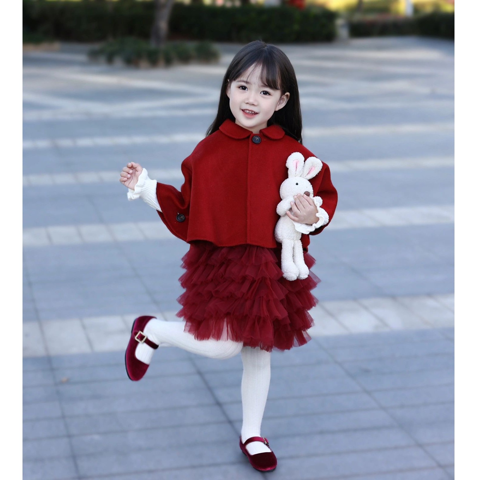 童装中国风女童洋气娃娃领斗篷新年红色毛呢外套裙子女宝宝两件套