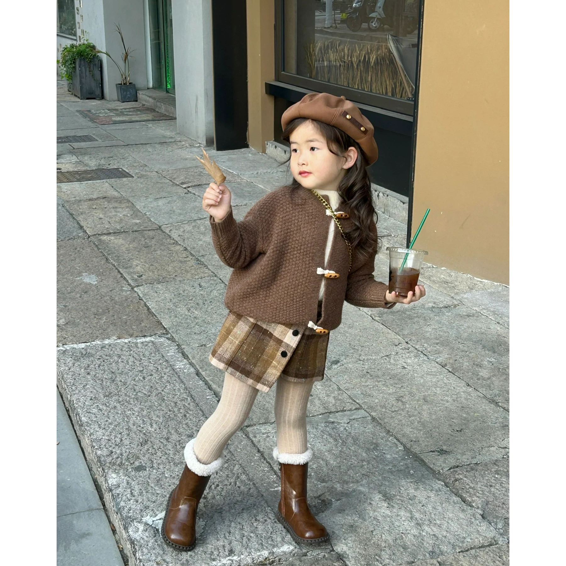 童装韩版童装女童冬季套装洋气小香风针织开衫格子半裙两件套