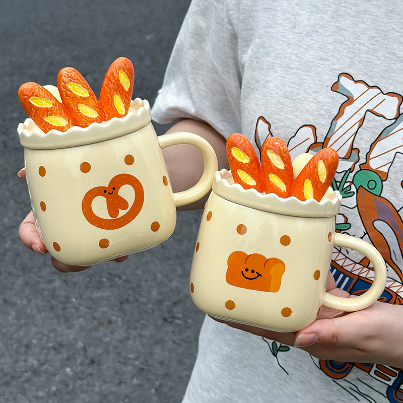 创意陶瓷马克杯奶油色带盖勺面包水杯可爱高颜值早餐杯伴手礼杯子