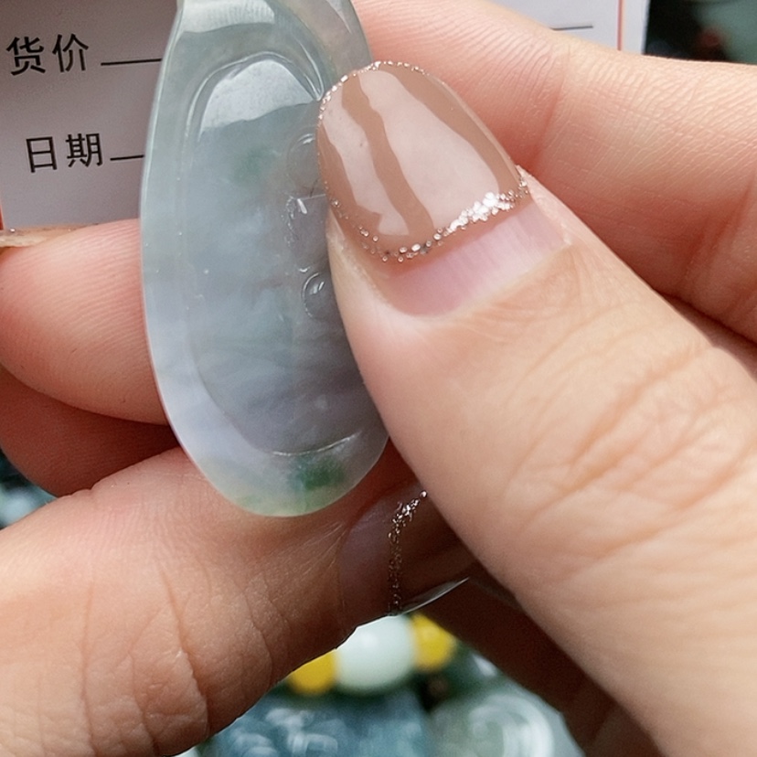 【闪购商品】翡翠颈饰未镶嵌
