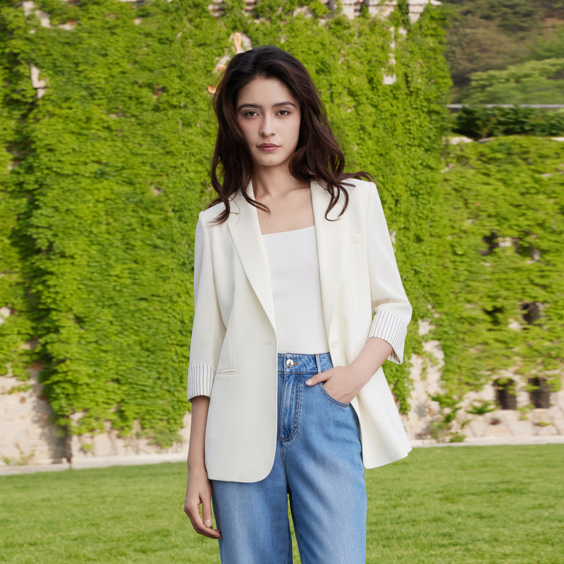 LIME/莱茵LIME/莱茵秋季通勤休闲西服上衣LMFC7AWJKK01