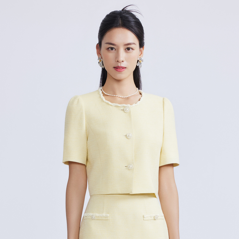 LIME/莱茵【冬姐精选】【城市律动】气质香风钉珠上衣LMFB4AWCJK52