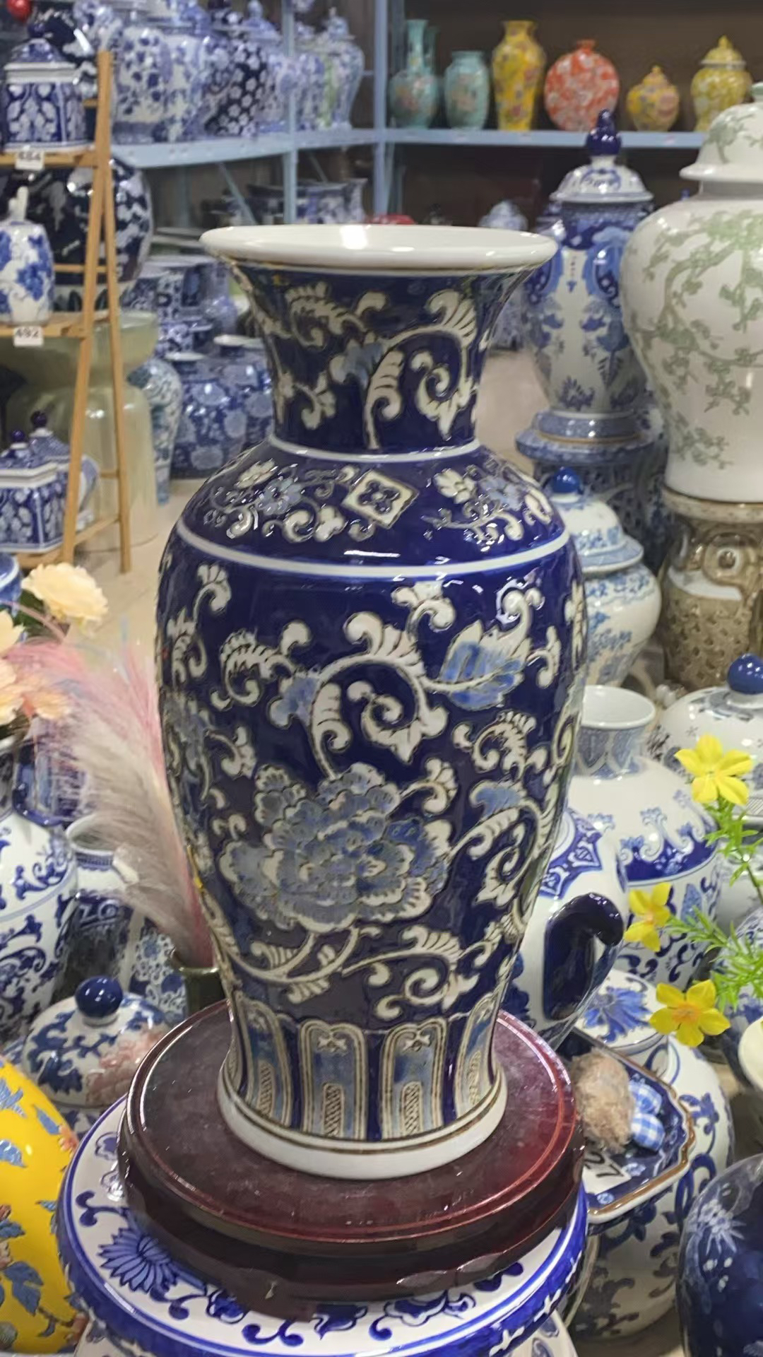 花瓶摆件鱼尾花瓶摆件