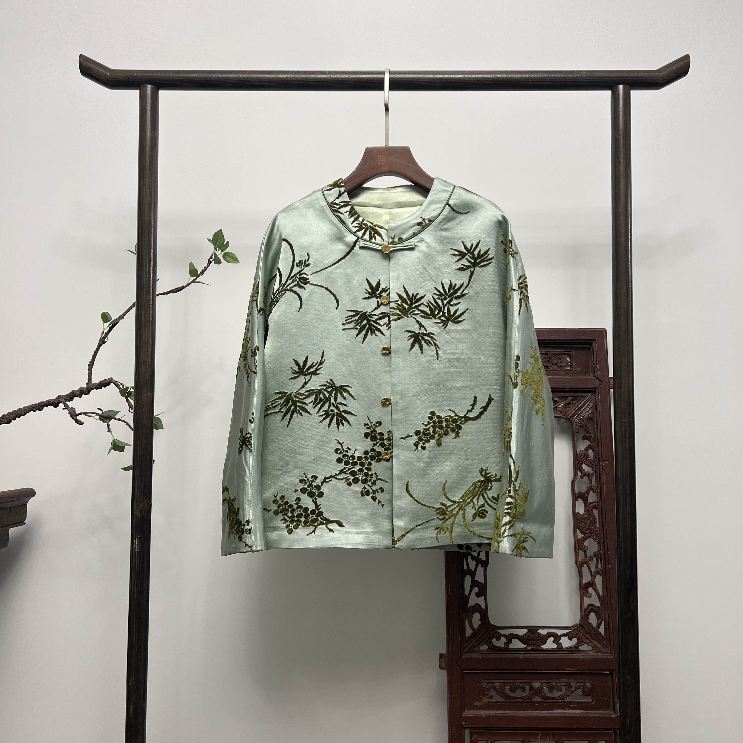 【寒梅傲雪】非遗漳绒缎新中式桑蚕丝外套W50124