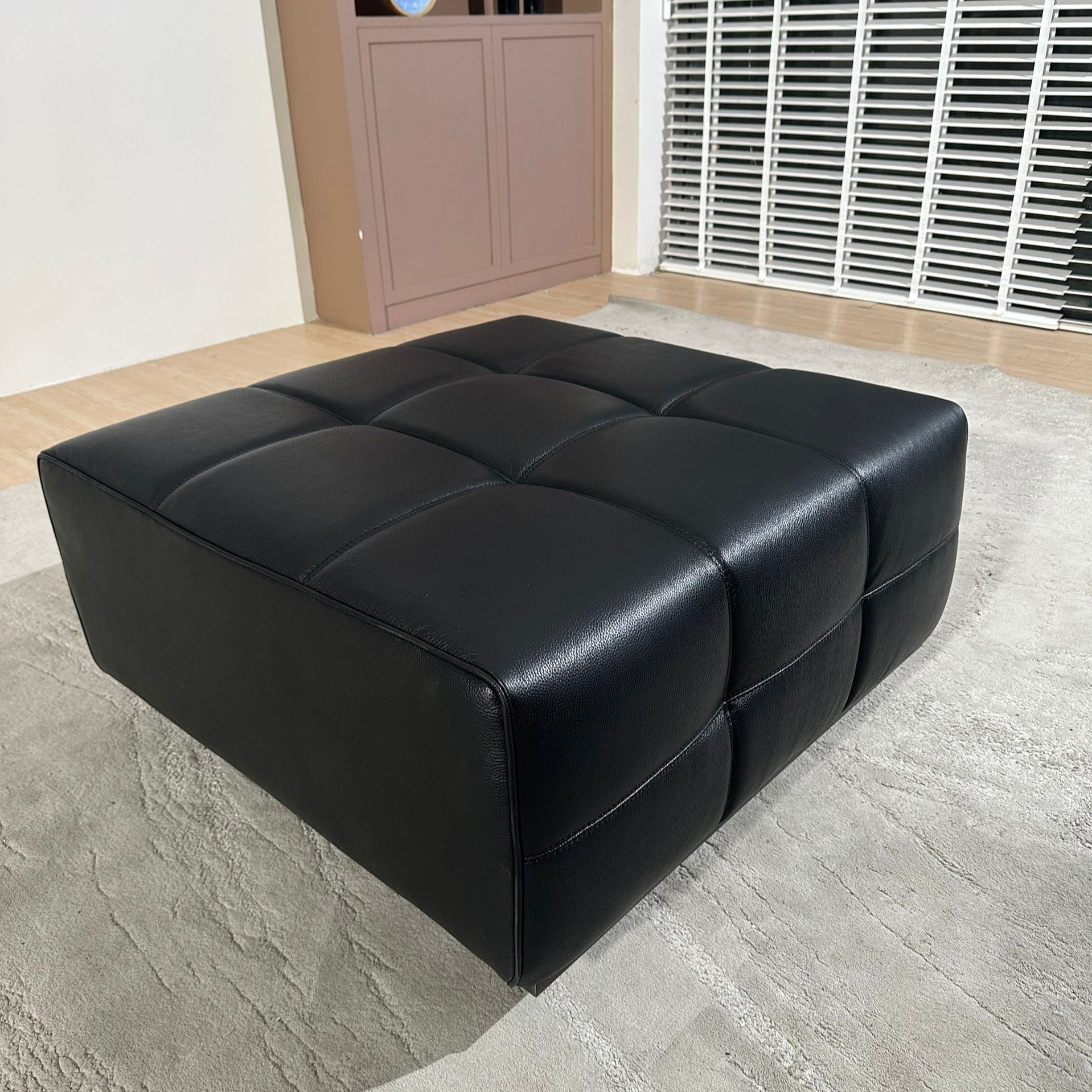 劳伦斯沙发真皮脚踏