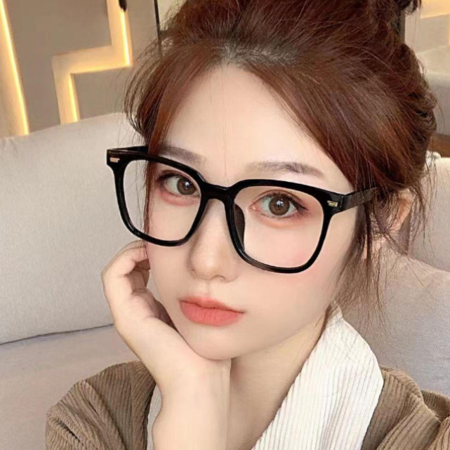 断货高冷黑！温柔小众街拍超好看亮黑色系可配度数近视眼镜平光镜