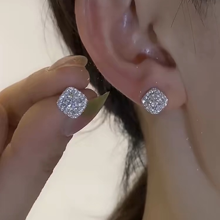 铜合金合成锆石耳饰 超闪精致百搭高级感简约时尚设计感耳钉F151