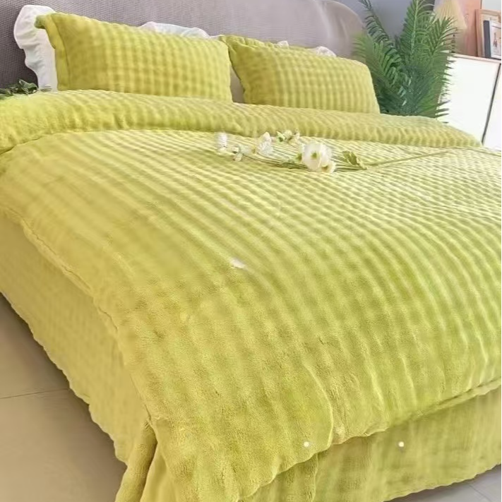 追梦家纺定制高档精品高克重牛奶绒泡泡格保暖面料（多种花色）