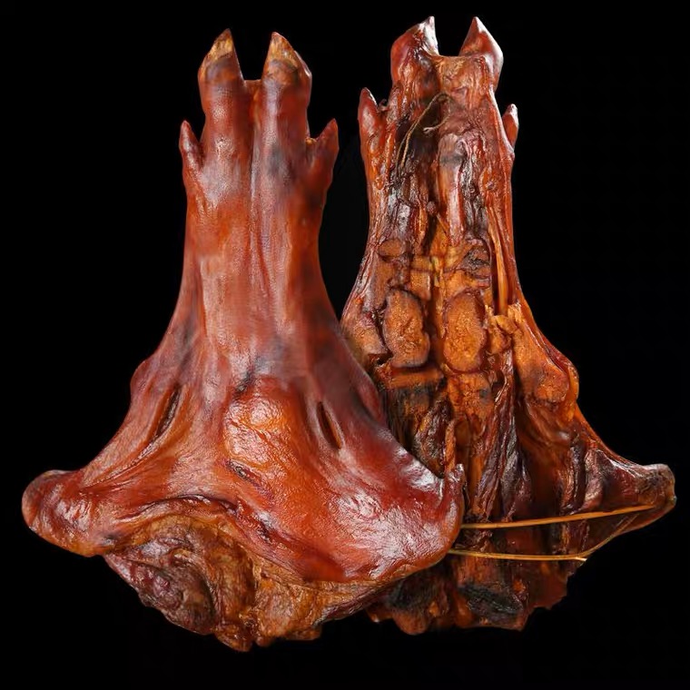 湖南土特产邵阳烟熏腊猪脚腊柴火烟熏腊猪蹄烟熏腊猪脚1个3斤多