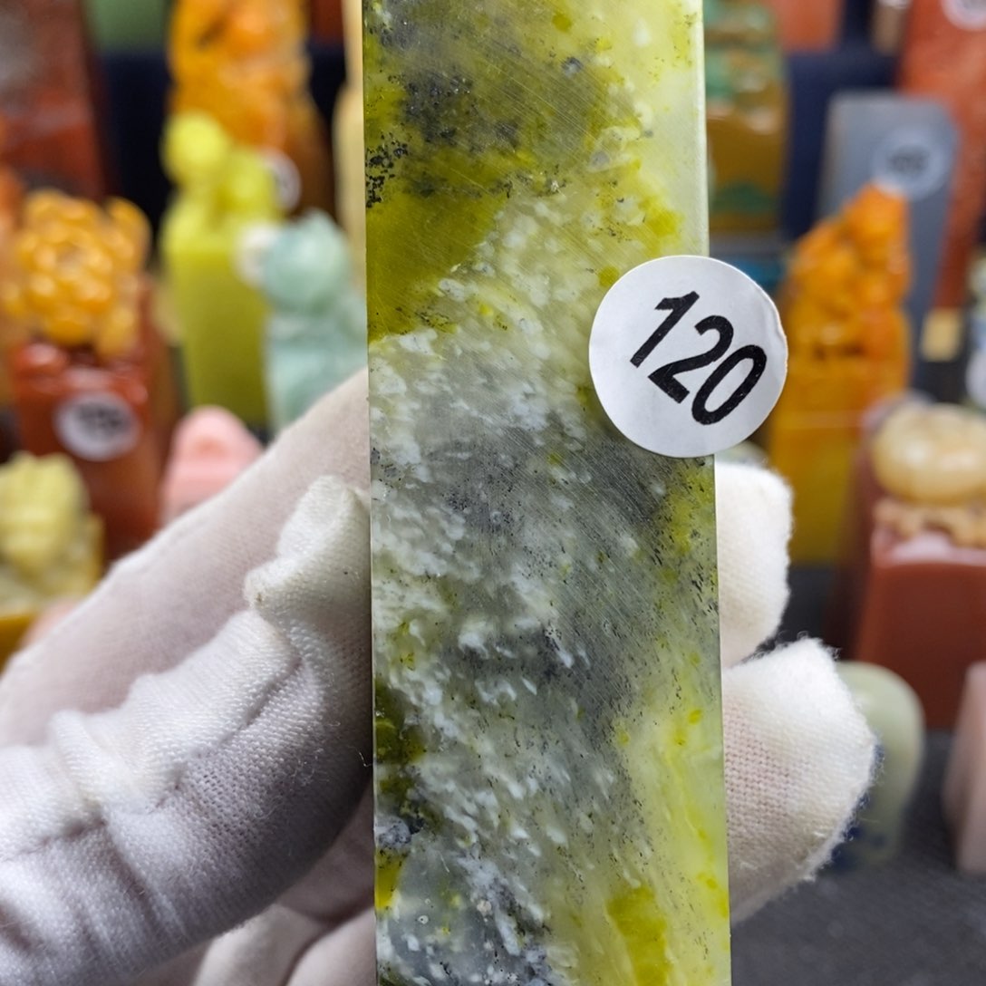 云南石篆刻艺术家的