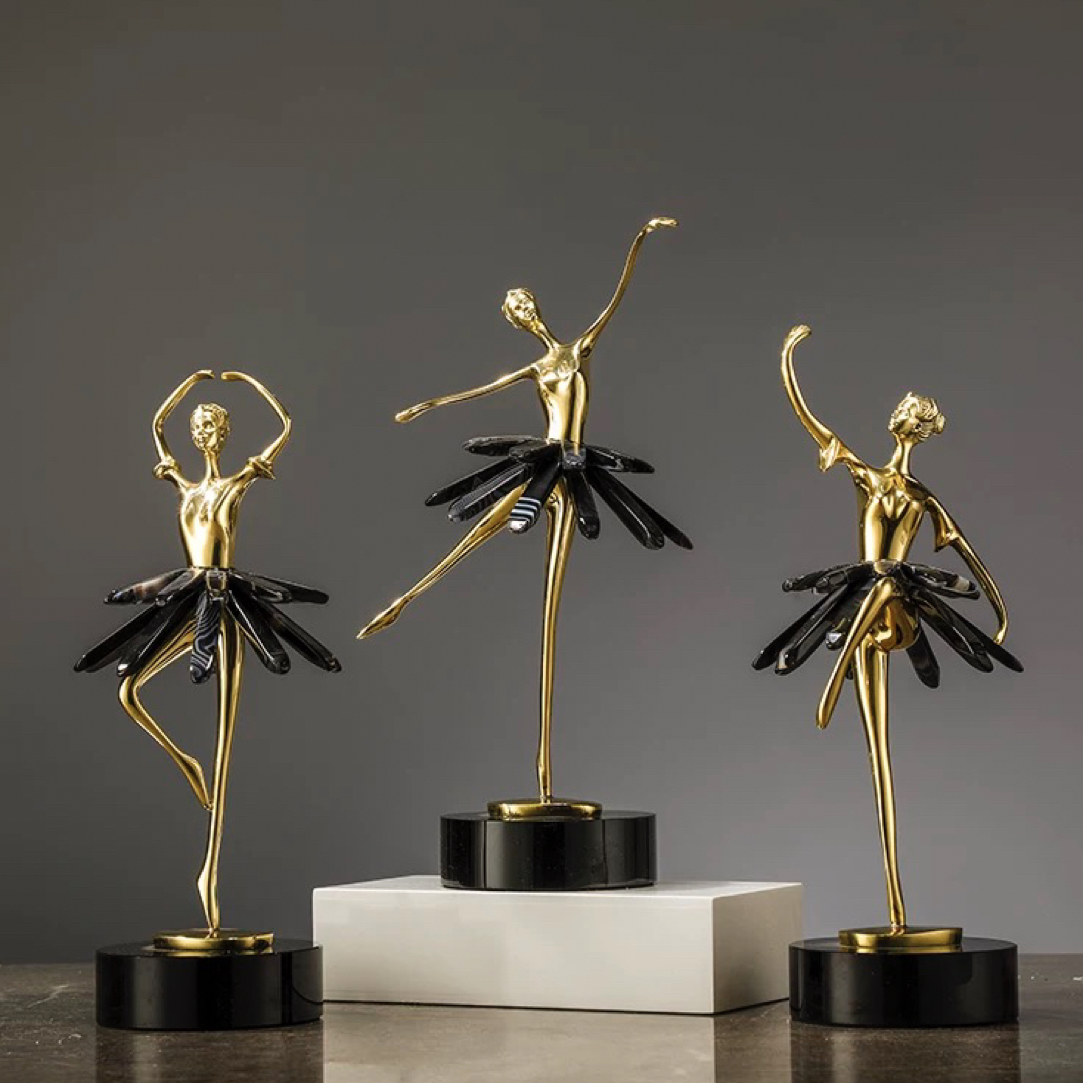 客厅玄关酒柜软装饰品样板房家居创意欧式电视柜芭蕾舞蹈女孩摆件