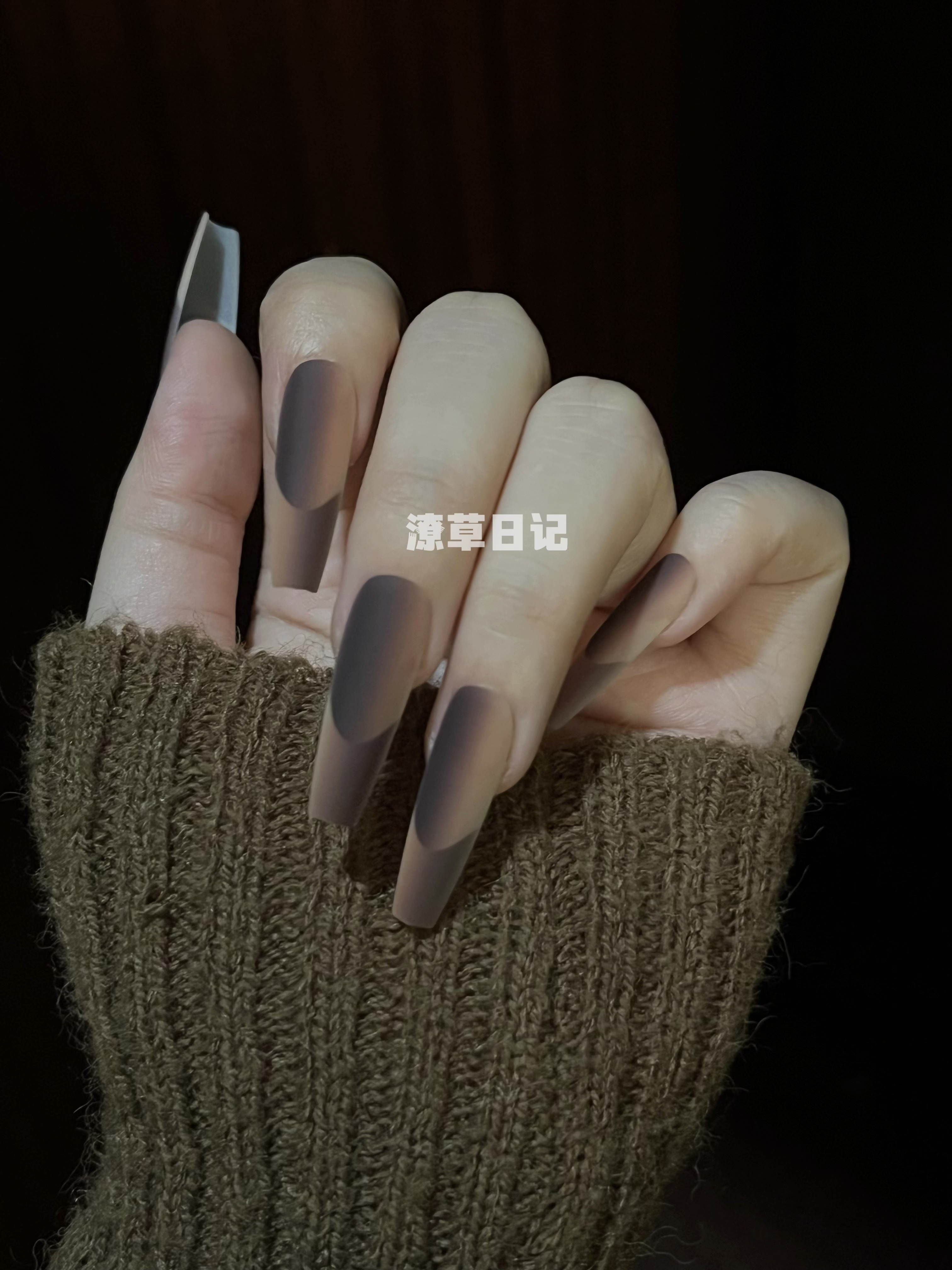 摩卡橘棕空间法式长梯中梯丝绒雾面磨砂穿戴甲10片装