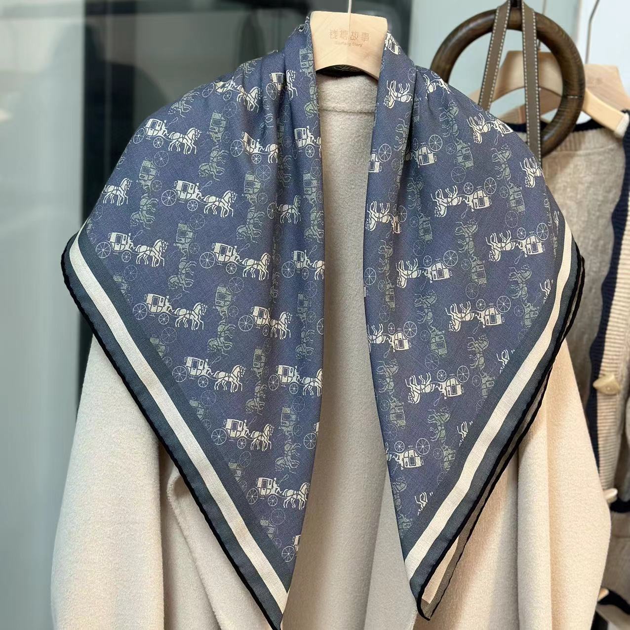 Qiantang Story/钱塘故事90丝毛-蓝灰马车围巾87*87cm