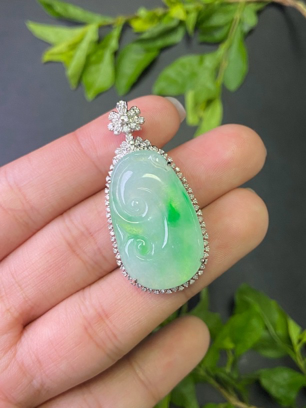 天然缅甸A货翡翠-如意吊坠47