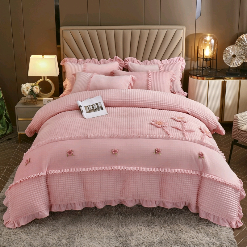 防滑加厚夹棉宝宝绒牛奶绒被套床裙床上用品盘花工艺四件套-7