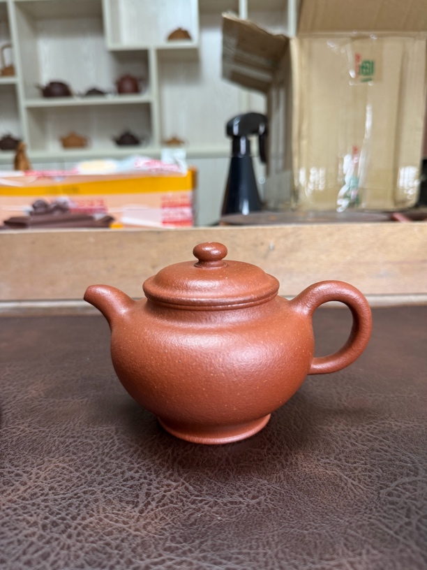 精工半手30目精挑纯红降坡掇只240cc紫砂壶