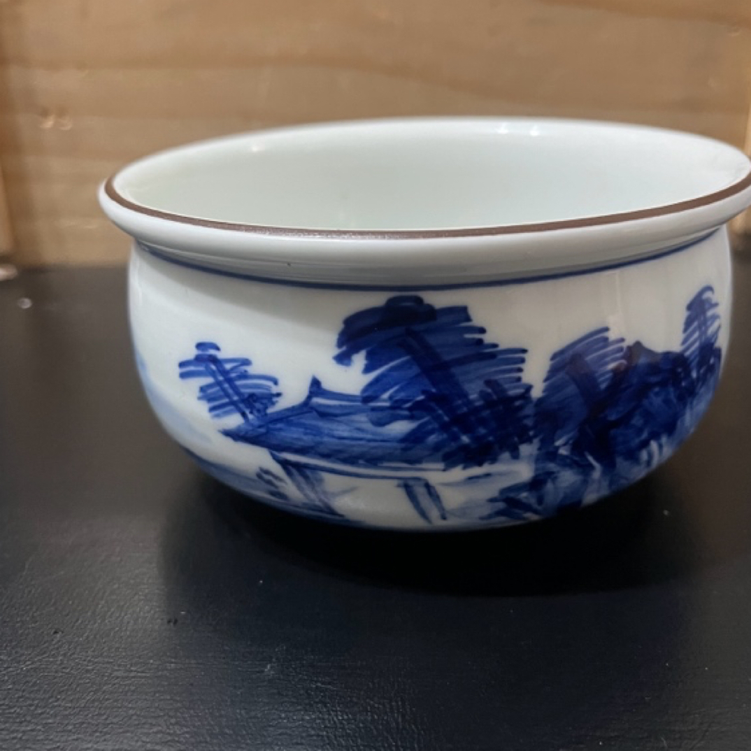 舶来精美原平老青花山水建水一只（13*7cm)