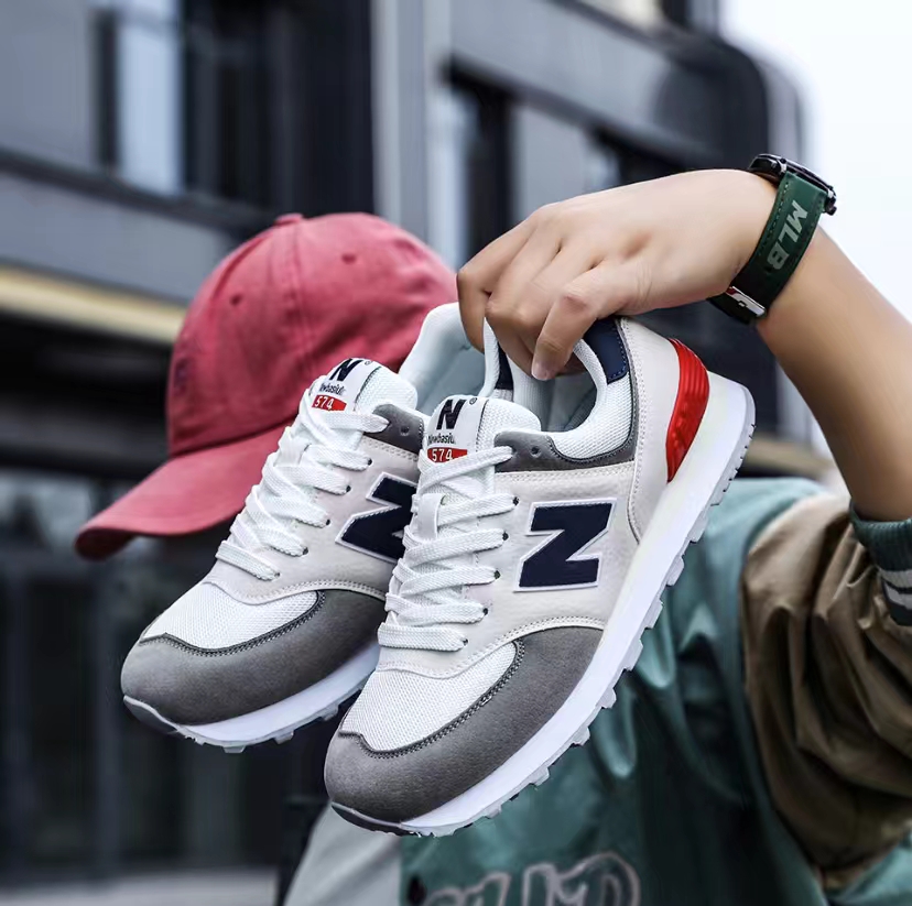 【今天就拿鞋子换粉丝】2024新款阿甘休闲运动鞋 情侣鞋1