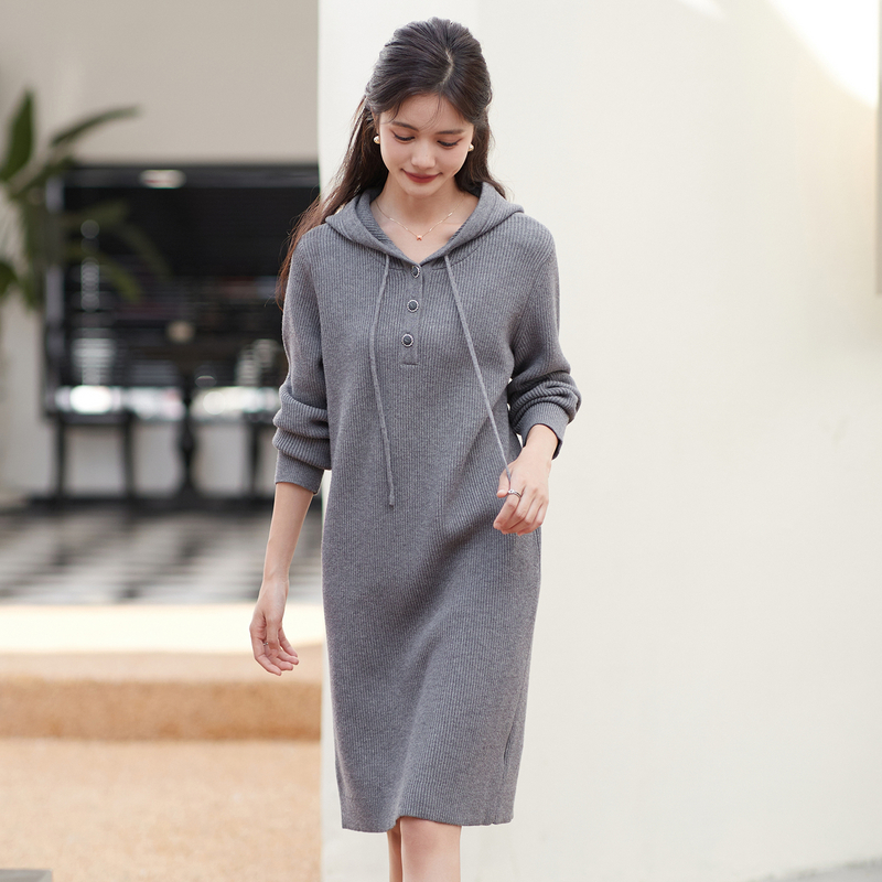 风笛休闲连衣裙女2024年秋冬季新款显瘦针织连帽卫衣裙内搭长裙子