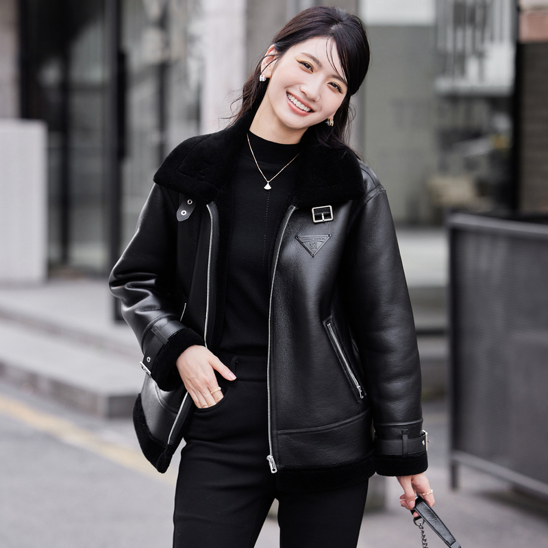 风笛2024冬季新款翻领毛领短款加厚皮衣外套机车服潮酷外套小个子