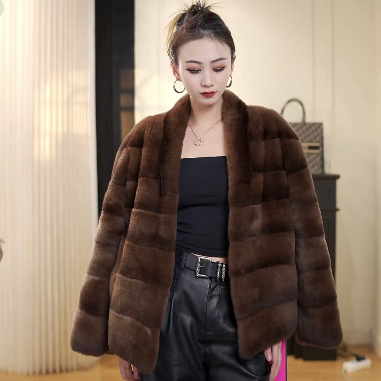 【龙猫纹青紫蓝獭兔】V领轻奢外套