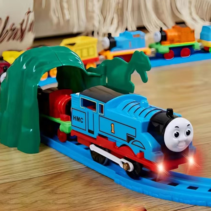 磁性托马斯小火车电动系列合金轨道小汽车儿童3-6岁元旦新年礼物