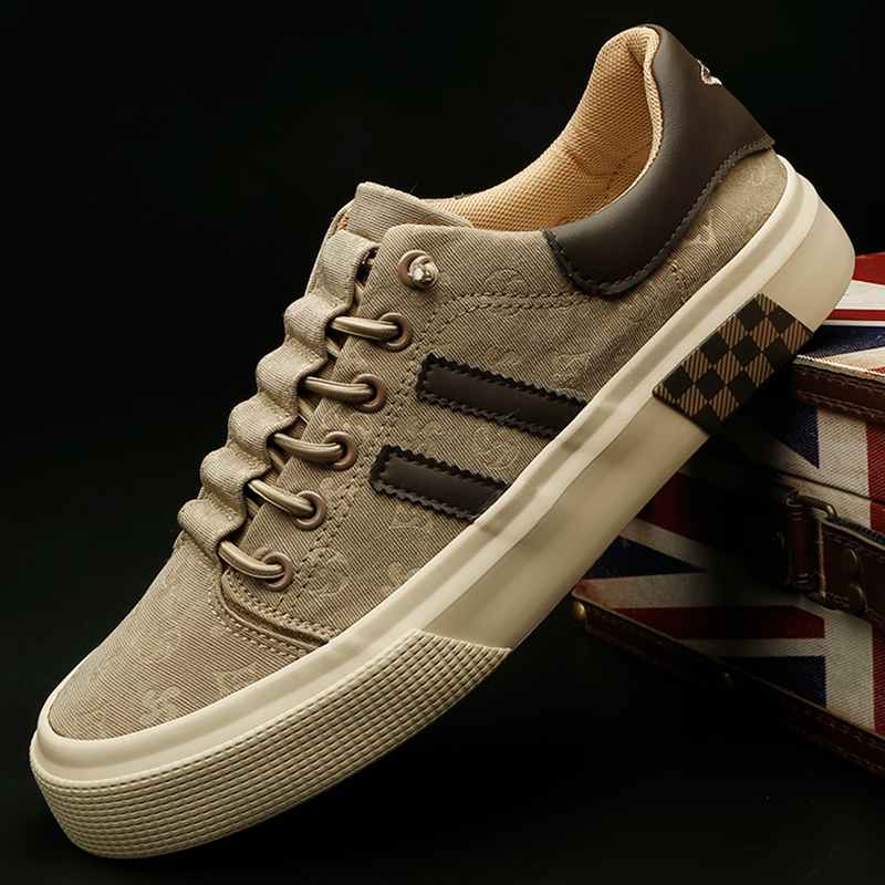24820 男鞋新款秋季潮鞋低帮百搭男士布鞋韩版时尚透气休闲板鞋
